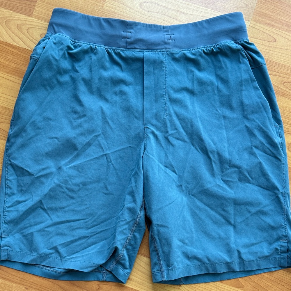 lululemon athletica Men's Teal Athletic Shorts